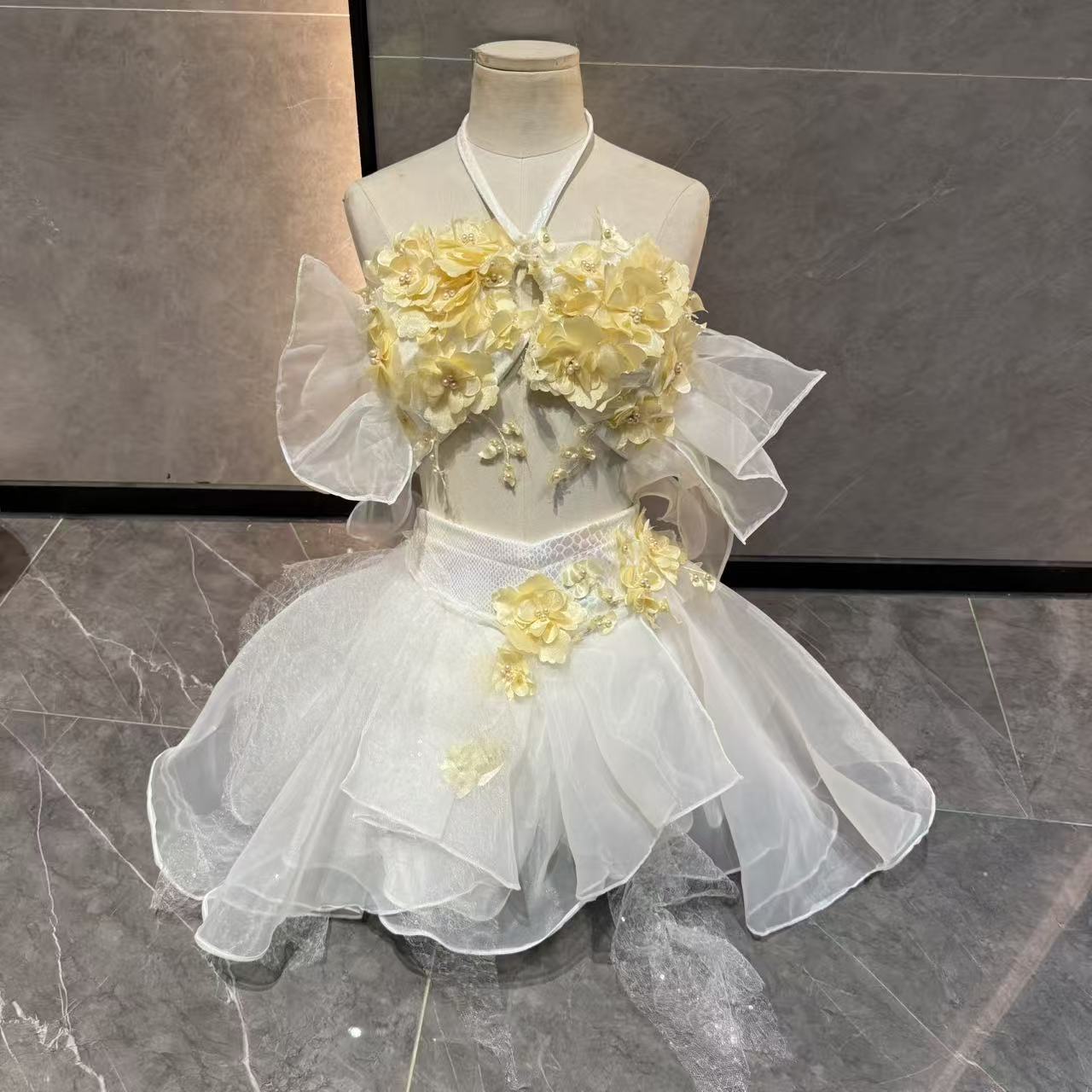 Anime cosplay çekim kostümü de - Aquarium & Marine Museum Ums incelemesi ve fiyatı